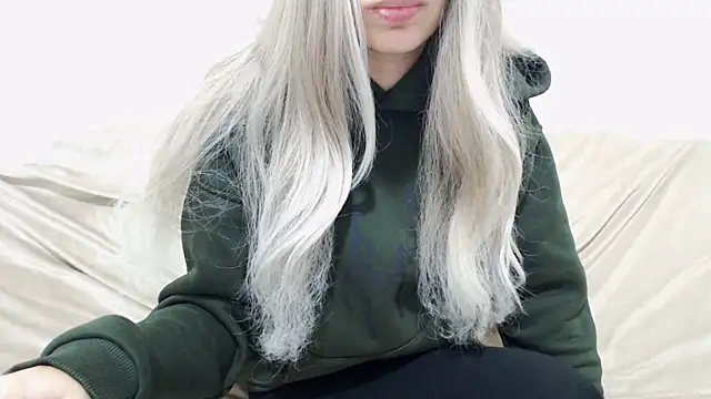 Snapshot of _kitty_Rose_ chatting on 11.29.25 kitty Rose online show from 11.29.25