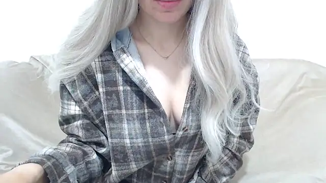Snapshot of _kitty_Rose_ chatting on 04.21.26 kitty Rose online show from 04.21.26
