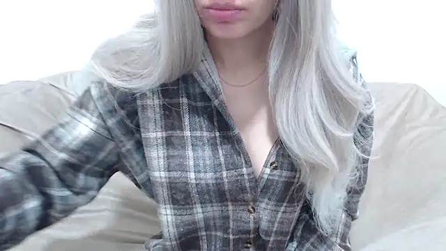 Snapshot of _kitty_Rose_ chatting on 05.17.26 kitty Rose online show from 05.17.26