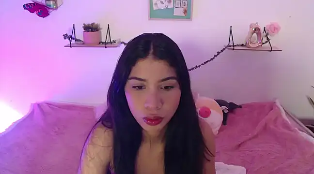 AmberJeong online show from 12.22.24