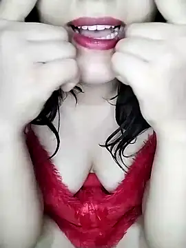 Snapshot of Tota_Khan chatting on 11.08.25 Tota Khan online show from 11.08.25