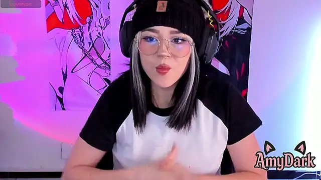 Snapshot of _AmyDark chatting on 04.26.26 AmyDark online show from 04.26.26
