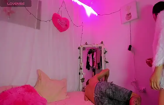 catalina and roger online show from 02.23.25