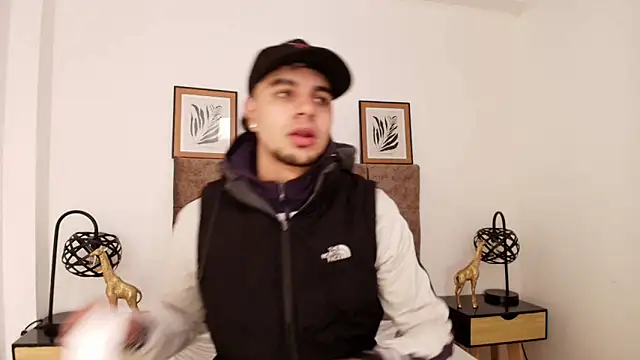 Amadeo Wild online show from 01.31.25