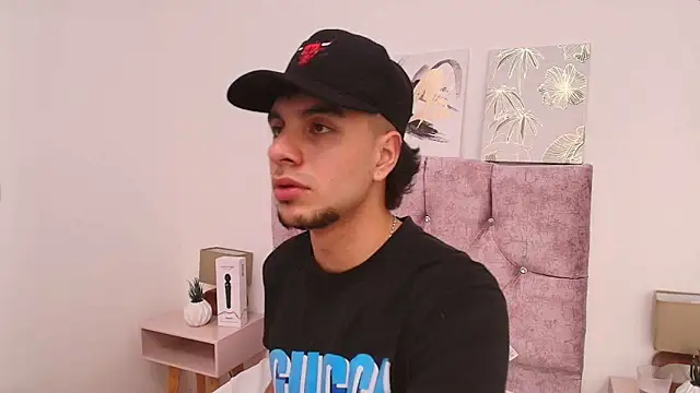 Amadeo Wild online show from 02.01.25