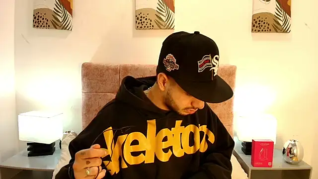 Amadeo Wild online show from 03.16.26