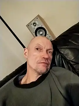 Snapshot of Mr-696 chatting on 03.06.25 Mr-696 online show from 03.06.25