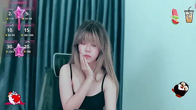 -Poison-Ivy- online show from 12.25.24