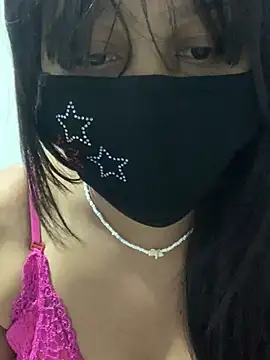 Jeroliee viyana online show from 12.06.24