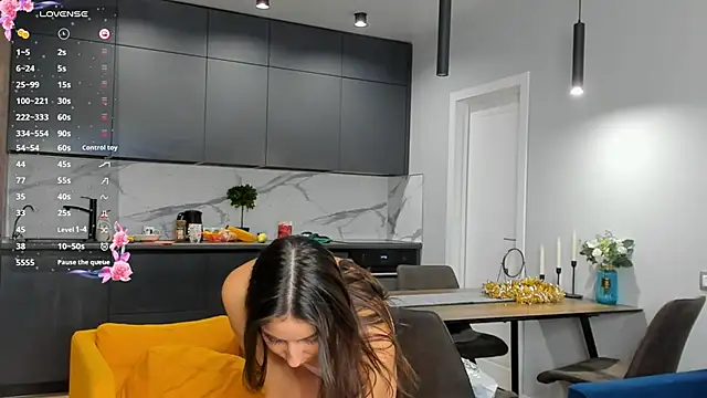 Snapshot of Maria__Candy chatting on 03.05.25 Maria Candy online show from 03.05.25