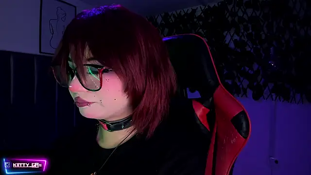 Kitty Gang online show from 10.18.25