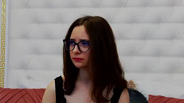 Lenna Paul online show from 03.14.25