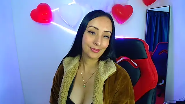 yaralyminjo2 online show from 02.18.25