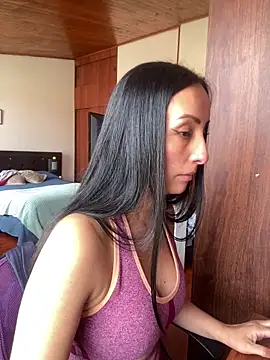 yaralyminjo2 online show from 03.19.25