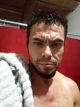 Snapshot of Hot796 chatting on 10.04.25 Hot796 online show from 10.04.25