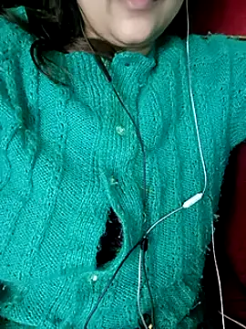 Snapshot of Sexy_Queen6 chatting on 12.27.24 Sexy Queen6 online show from 12.27.24