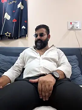 Fun Guuy online show from 04.05.26