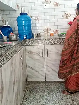 Saroj-Shah online show from 10.05.25