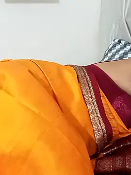 Snapshot of Saroj-Shah chatting on 04.30.26 Saroj-Shah online show from 04.30.26