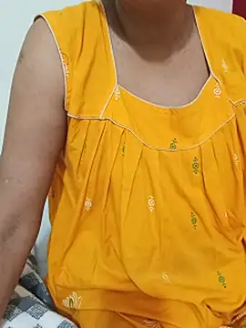 Snapshot of Saroj-Shah chatting on 07.07.26 Saroj-Shah online show from 07.07.26
