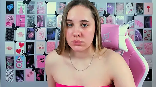 MiaMilas online show from 03.17.25