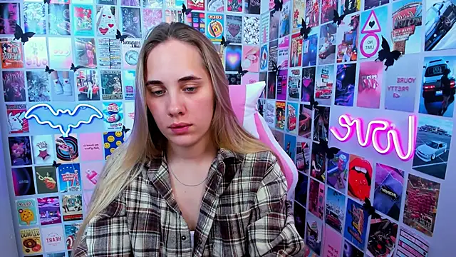 MiaMilas online show from 10.03.25