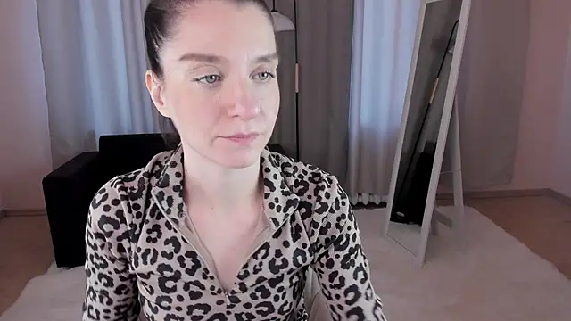 helentasty online show from 09.30.25