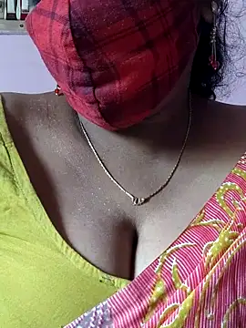 mallu-sumi online show from 11.08.25