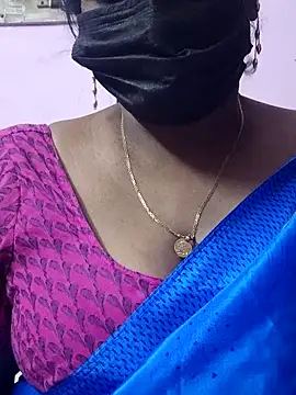 mallu-sumi online show from 04.06.26