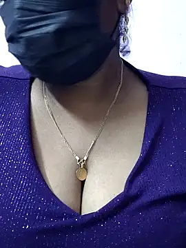 mallu-sumi online show from 04.17.26