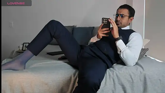 pablo-rincon95 online show from 04.10.26