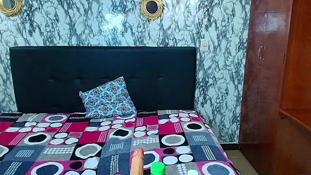 Snapshot of Emily_Trujillo chatting on 03.05.25 Emily Trujillo online show from 03.05.25