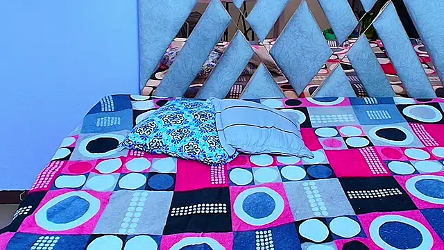 Snapshot of Emily_Trujillo chatting on 03.08.25 Emily Trujillo online show from 03.08.25