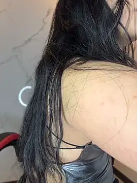 Snapshot of Emily_Trujillo chatting on 04.27.26 Emily Trujillo online show from 04.27.26