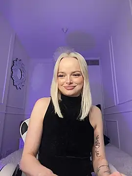 horny blondiee online show from 03.22.25