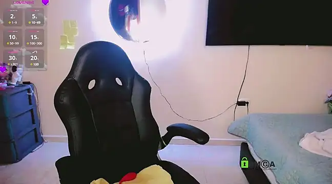 ARIA SUGARUB online show from 01.10.25