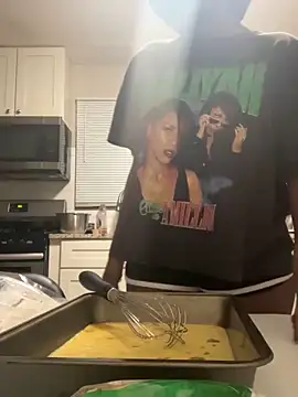 Snapshot of spicysugar74 chatting on 03.10.25 spicysugar74 online show from 03.10.25