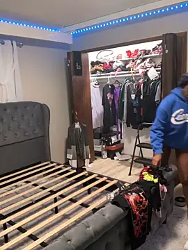 Snapshot of spicysugar74 chatting on 11.04.25 spicysugar74 online show from 11.04.25