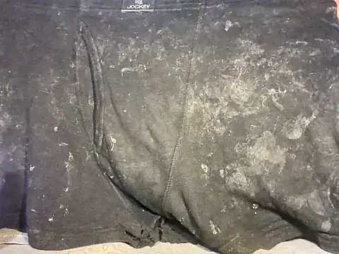 barenlund456 online show from 12.22.25