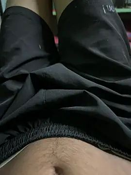 Snapshot of Privateseducer chatting on 02.15.25 Privateseducer online show from 02.15.25