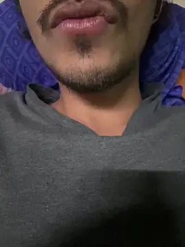 Snapshot of Privateseducer chatting on 02.19.25 Privateseducer online show from 02.19.25