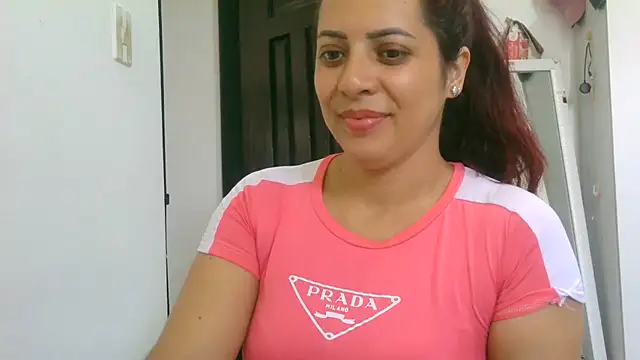 Snapshot of Anne_kis chatting on 09.12.25 Anne kis online show from 09.12.25