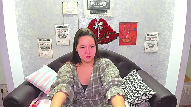 Mira Karter online show from 12.25.24