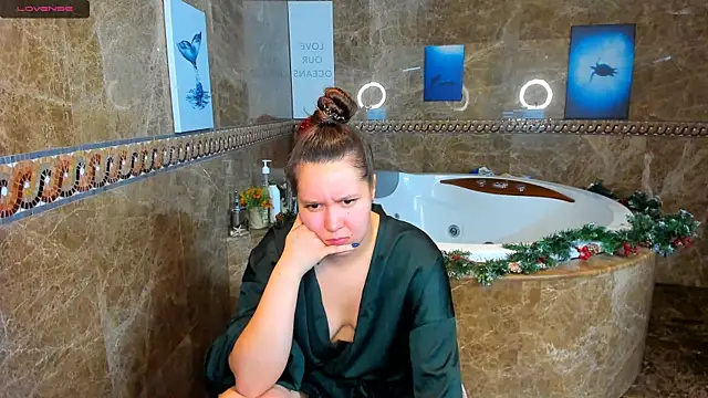 Mira Karter online show from 01.12.25