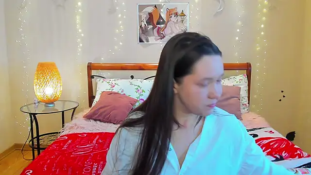 Snapshot of Mira_Karter chatting on 05.12.26 Mira Karter online show from 05.12.26