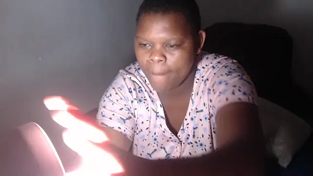 FoxyFataleX online show from 10.20.25