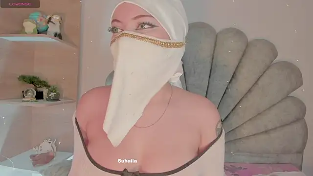 Snapshot of Amaltea chatting on 01.13.25 Amaltea online show from 01.13.25