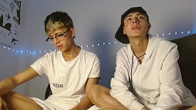 Snapshot of Im_juanda chatting on 03.12.25 Im juanda online show from 03.12.25