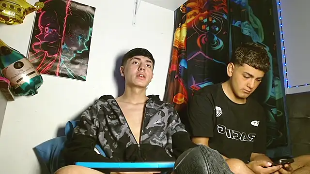 Snapshot of Im_juanda chatting on 12.02.25 Im juanda online show from 12.02.25