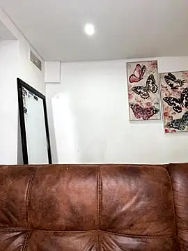 dolcebella online show from 10.20.25